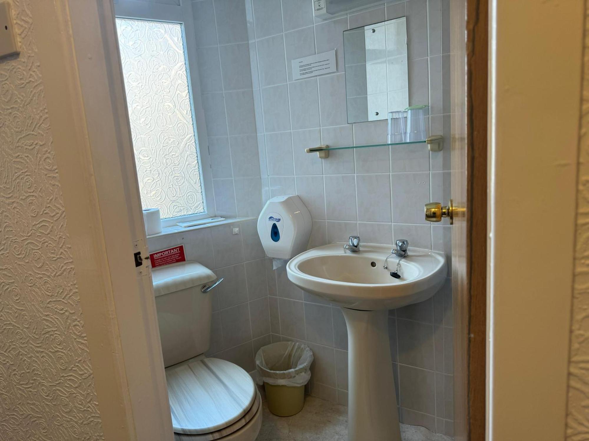 בלקפול Delton Hotel מראה חיצוני תמונה